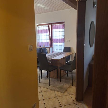 Kometer Apartment โบเว็ก ภายนอก รูปภาพ