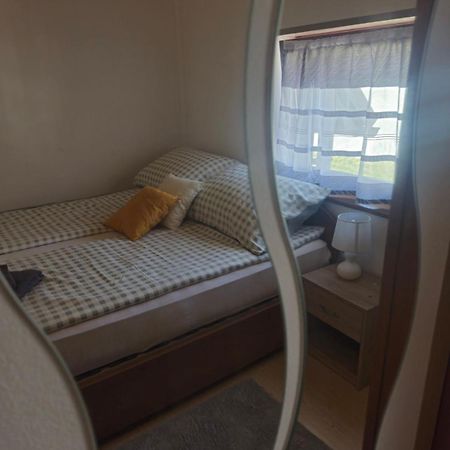 Kometer Apartment โบเว็ก ภายนอก รูปภาพ