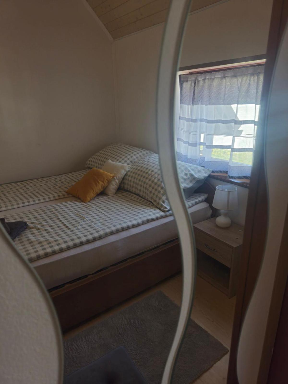 Kometer Apartment โบเว็ก ภายนอก รูปภาพ