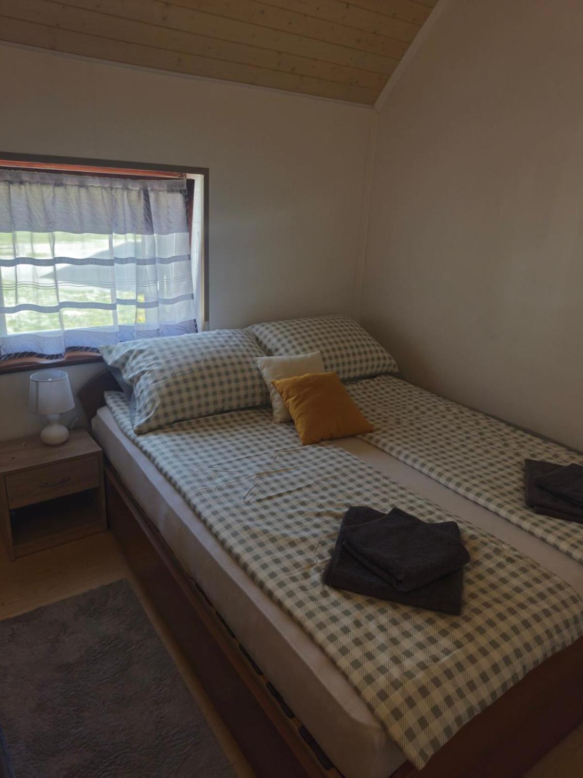 Kometer Apartment โบเว็ก ภายนอก รูปภาพ